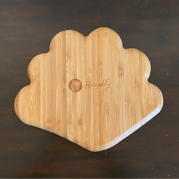 Beachly Bamboo Bombshell Catchall Tray NWT - Picture 6 of 8